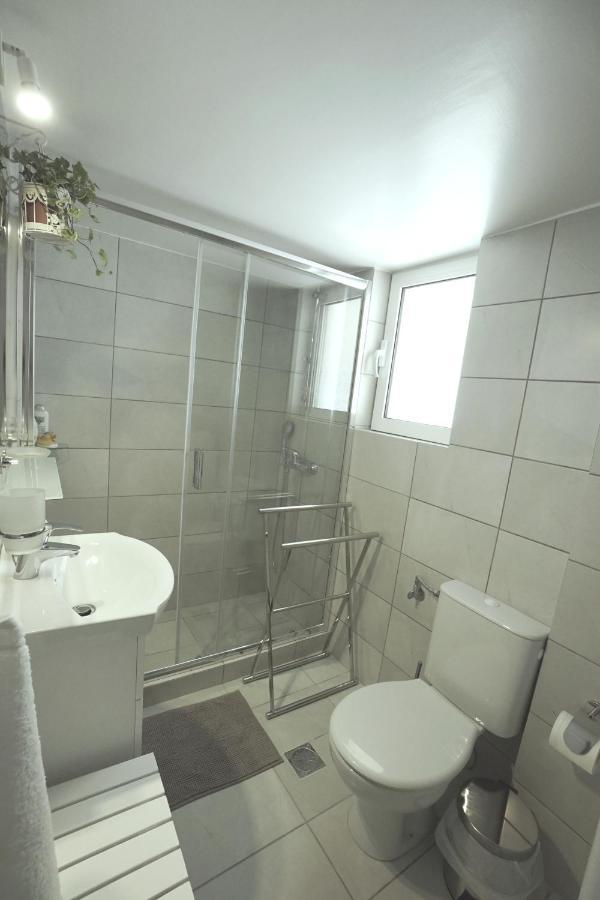 Athens Central Apartment 2 Mins To Metro 외부 사진